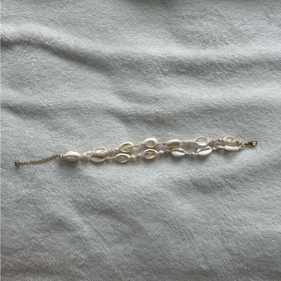 Mango NWOT Sea Shell Ankle Bracelet Anklet with Golden Chain One Size - Picture 3 of 3